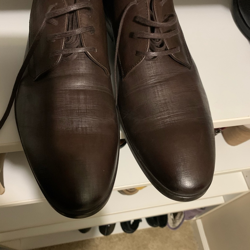 Dress shoes